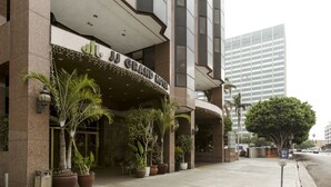 Front of property - J J Grand Hotel (Los Angeles)