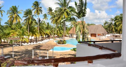 VOI Kiwengwa Resort