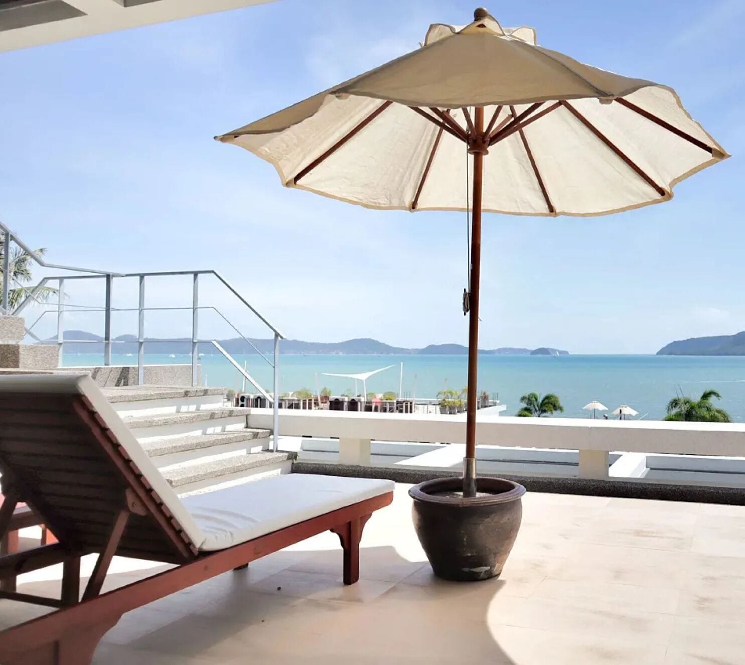 Premium One Bedroom Penthouse Ocean View | Allergitestet sengetøy, safe på rommet, wi-fi (inkludert) og sengetøy