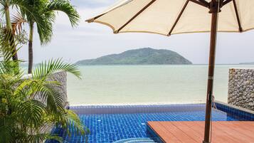 Two Bedroom Pool Villa Beach Front | 1 phòng ngủ, bộ đồ giường kháng dị ứng, két bảo mật tại phòng