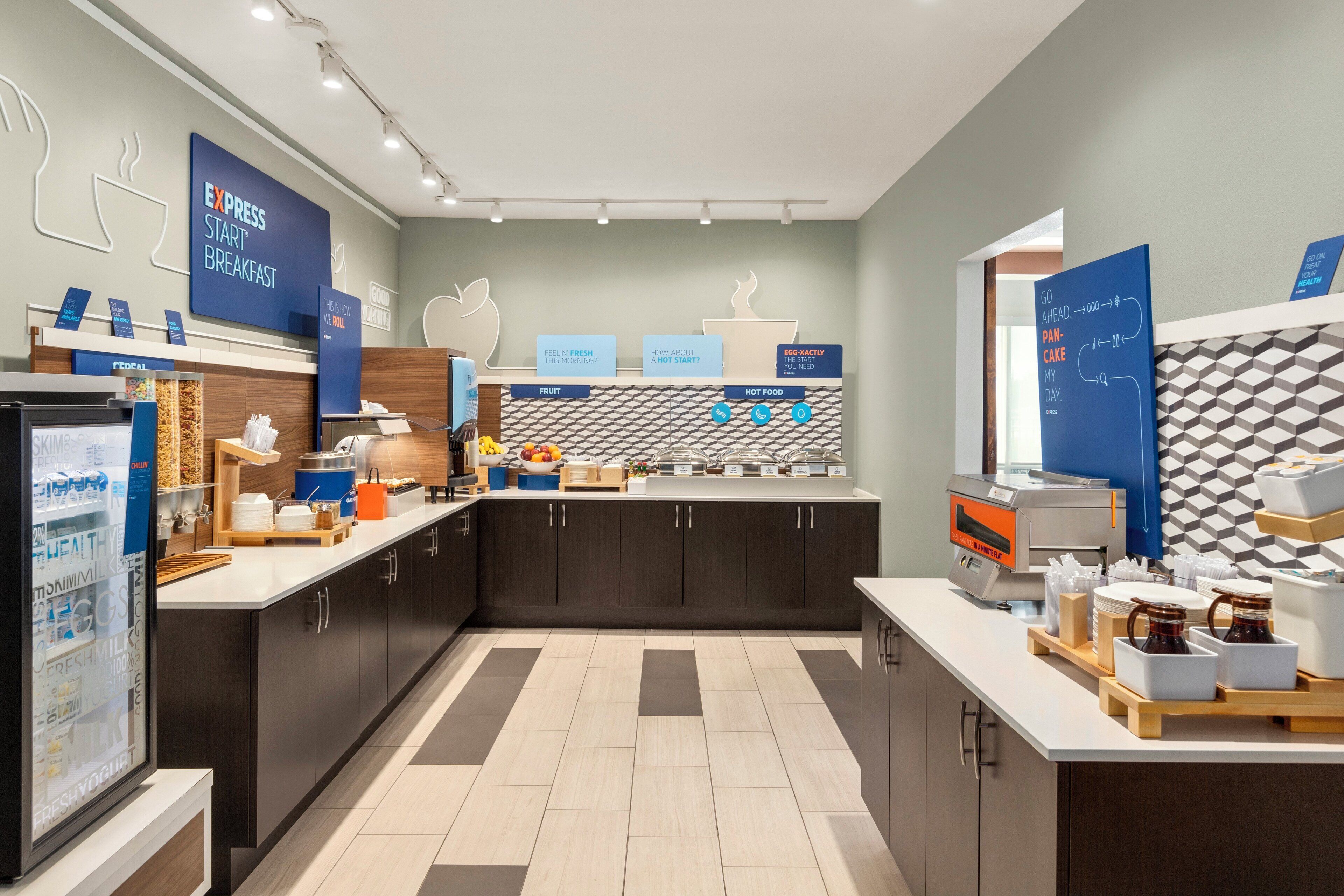 free buffet breakfast