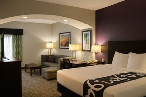 Studio Suite, 1 King Bed, Non Smoking | Premium bedding, pillowtop beds, individually decorated - La Quinta Inn & Suites by Wyndham Port Orange / Daytona (Port Orange)