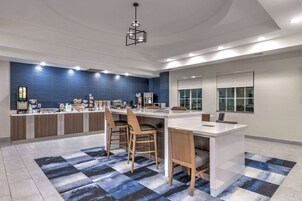 Café da manhã com buffet grátis