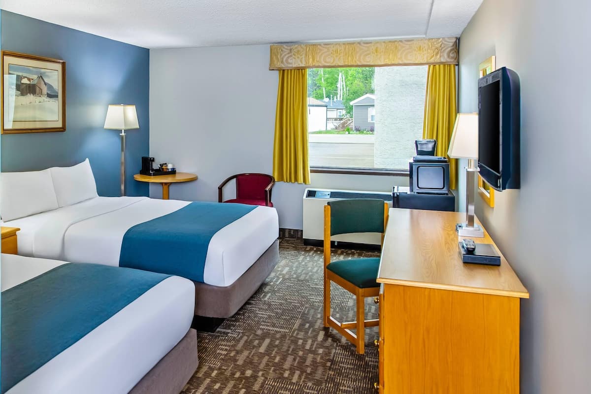 Standard Room, 2 Queen Beds, Non Smoking (First Floor)