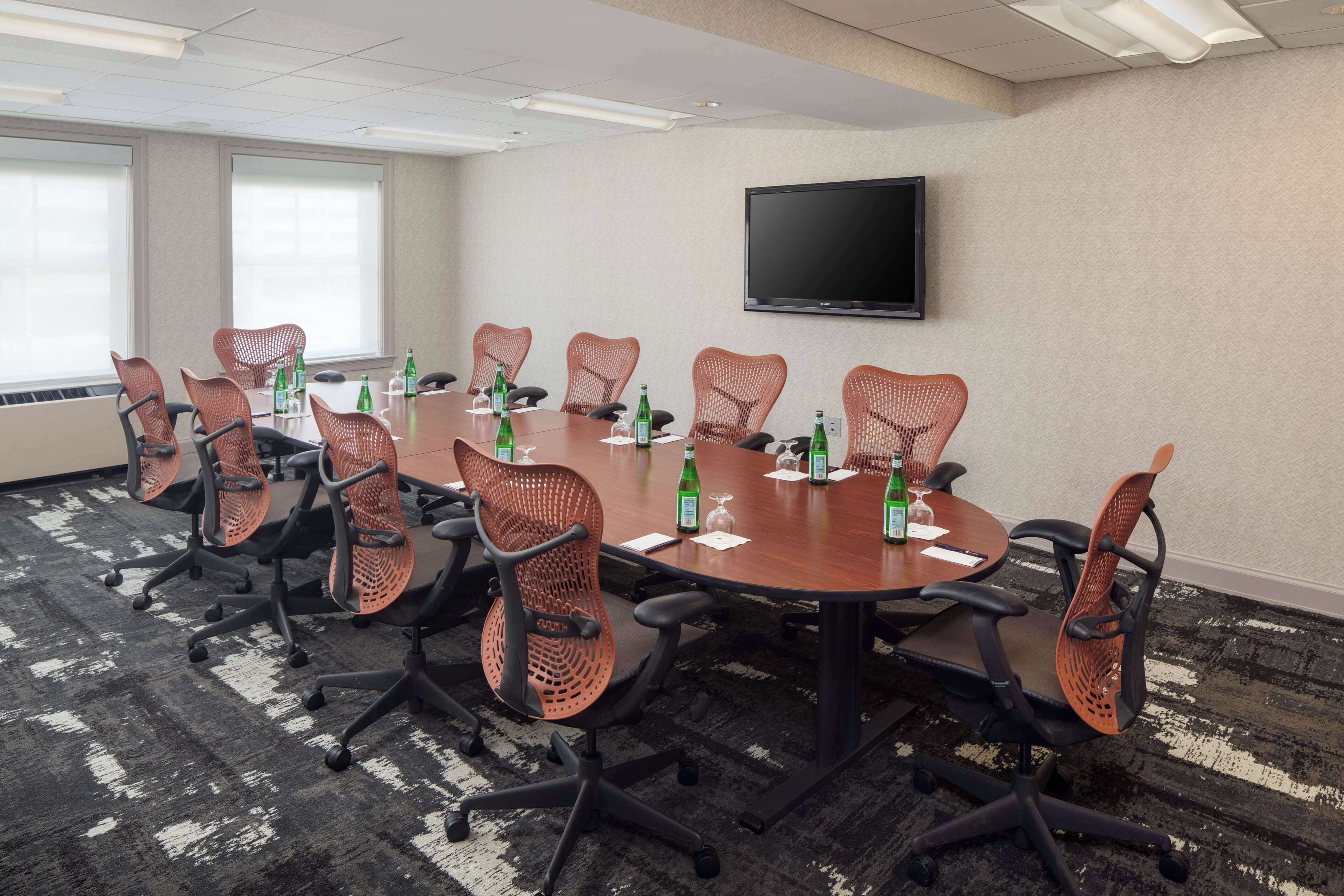 Photo - DoubleTree Suites by Hilton Hotel Detroit Downtown - Fort Shelby