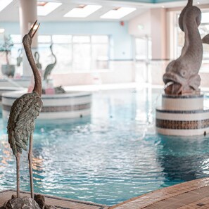 Indoor pool, pool loungers