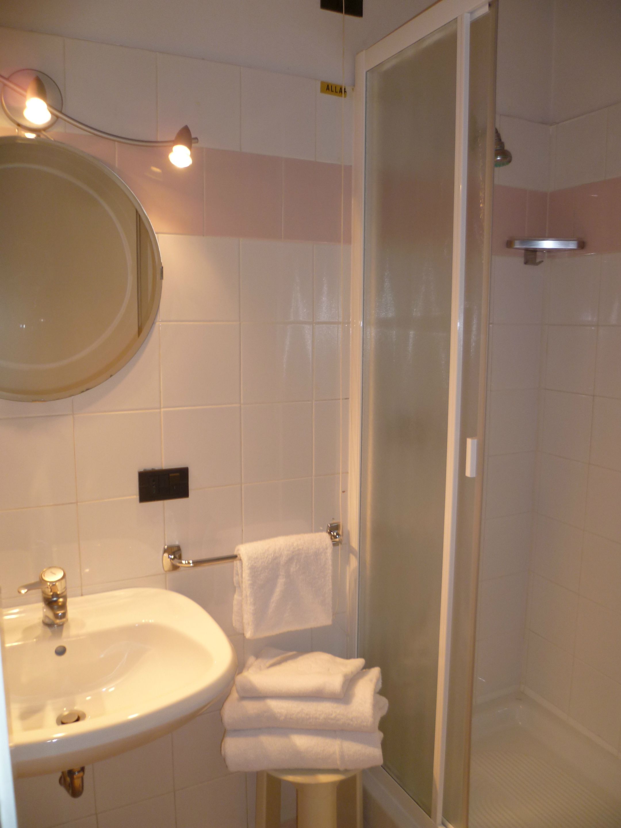 minibar, in-room safe, desk, blackout curtains