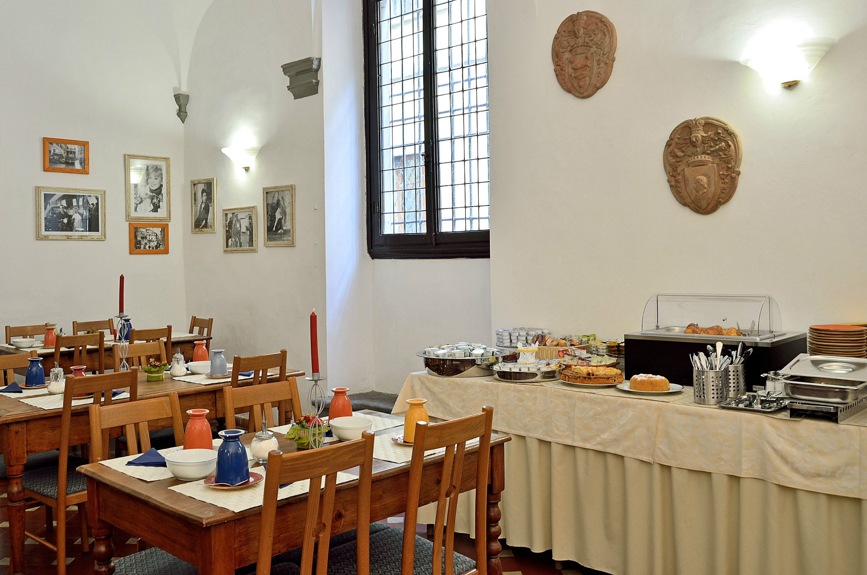 daily buffet breakfast (eur 8 per person)
