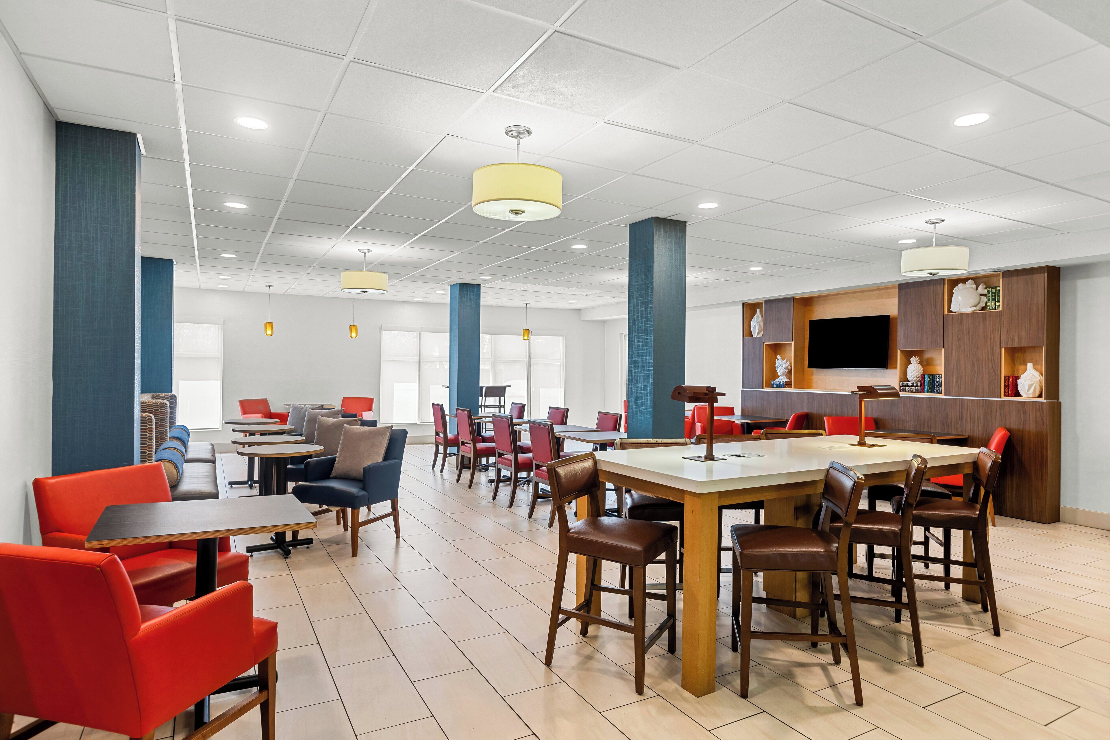 Foto - Holiday Inn Express Hotel & Suites Savannah Midtown by IHG