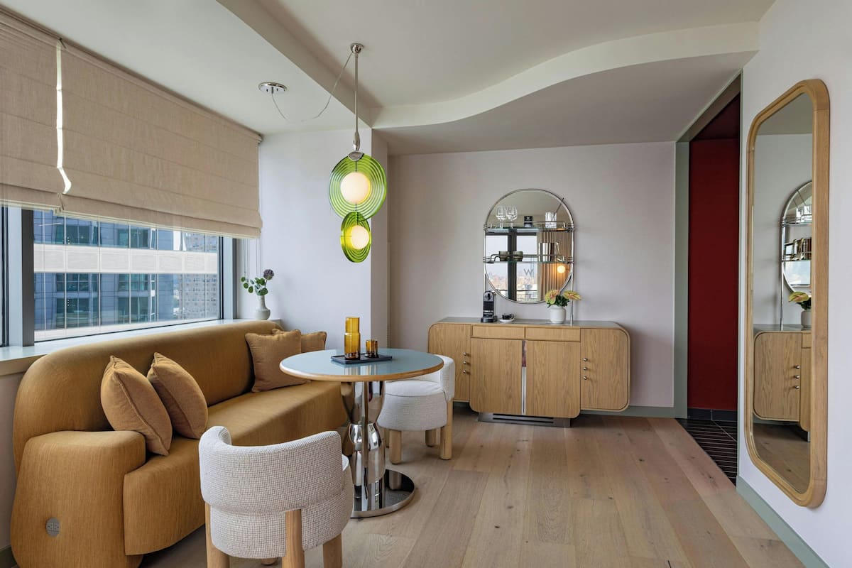 Premium bedding, pillowtop beds, minibar, in-room safe