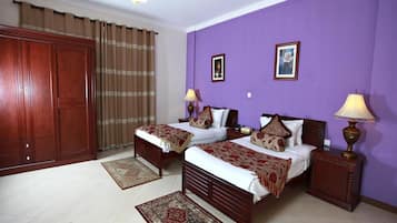 In-room safe, individually decorated, desk, iron/ironing board