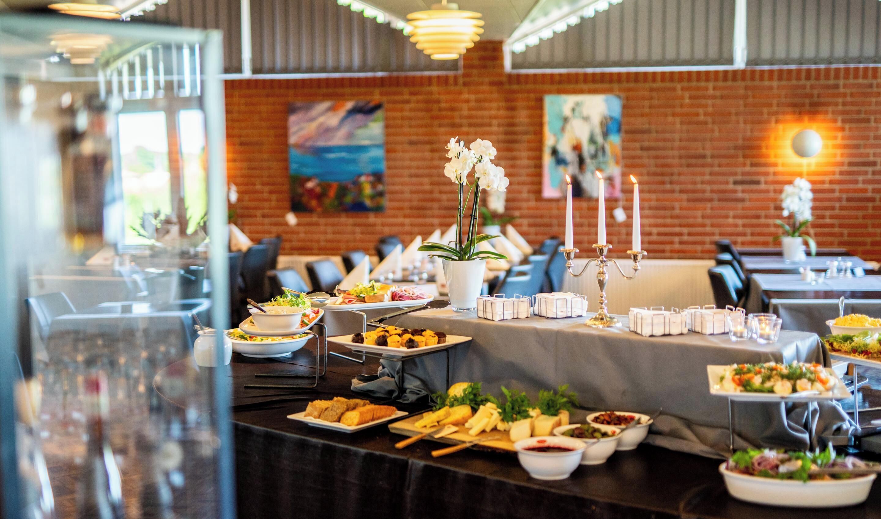 Desayuno buffet incluido todos los días 