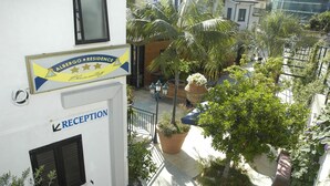 Property grounds - Blumentag (Paola)