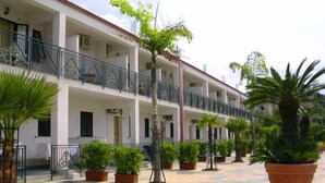 Exterior - Blumentag (Paola)