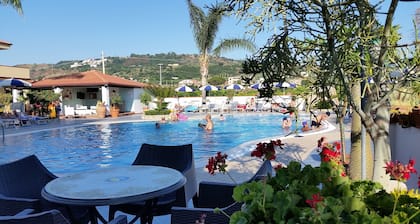 Hotel Damanse