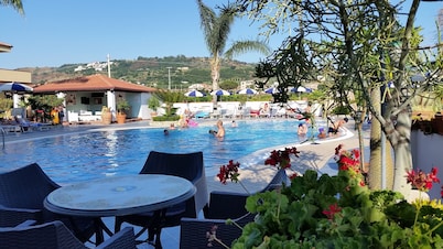 Hotel Damanse