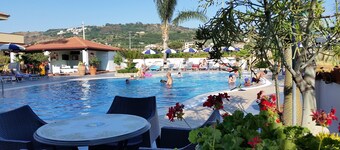 Hotel Damanse