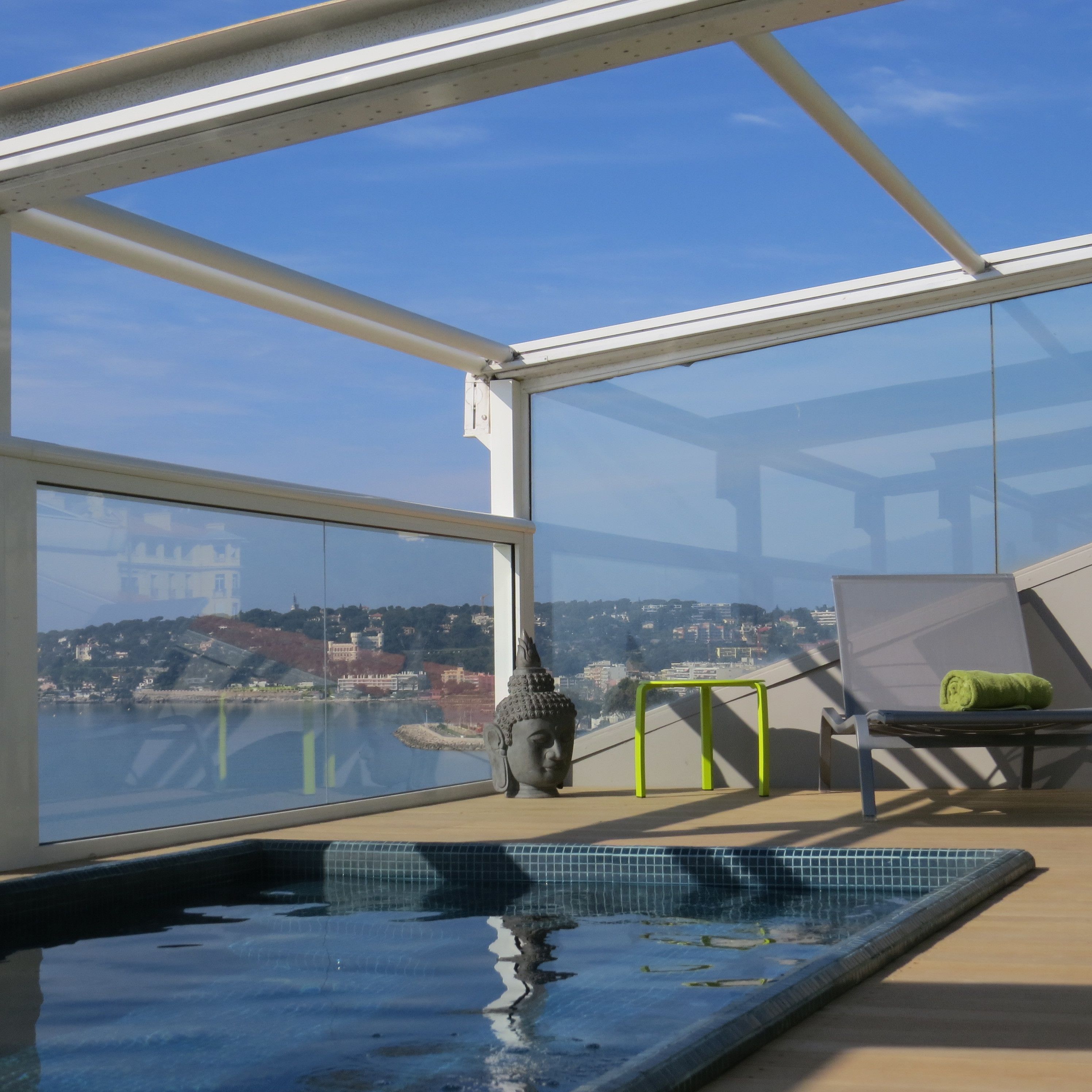 hot tub, steam room, turkish bath/hammam, body treatments, hydrotherapy