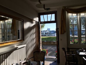 Lounge - Hotel Hayk (Cologne)