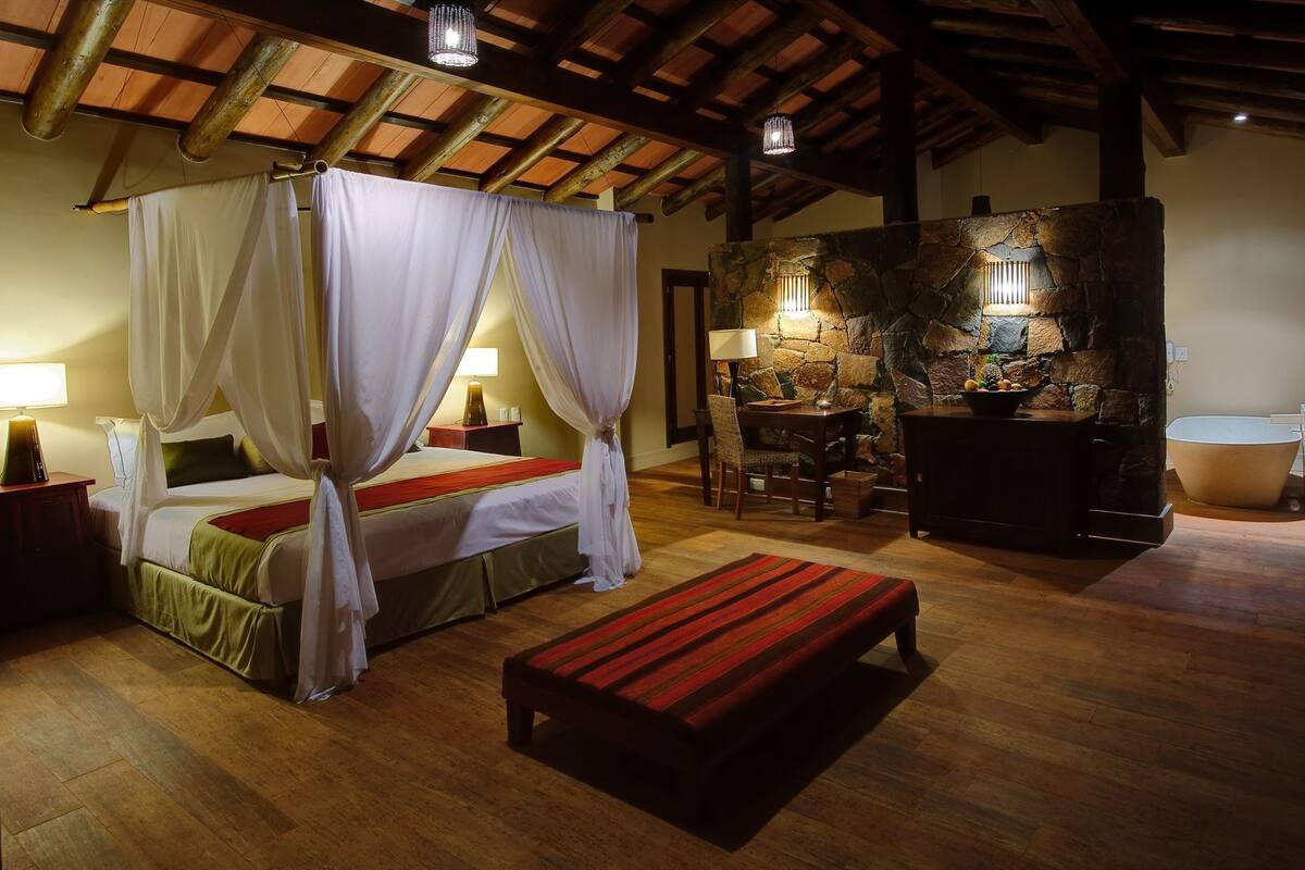 Premium bedding, down comforters, pillowtop beds, minibar
