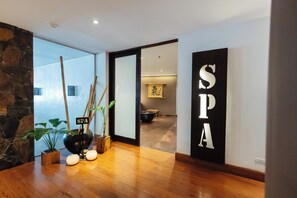 ห้องทรีทเมนท์สำหรับคู่รัก, ซาวน่า, อ่างน้ำร้อน, ห้องอบไอน้ำ