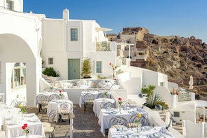 Se sirven desayunos, cenas y cocina mediterránea (con vistas al mar)