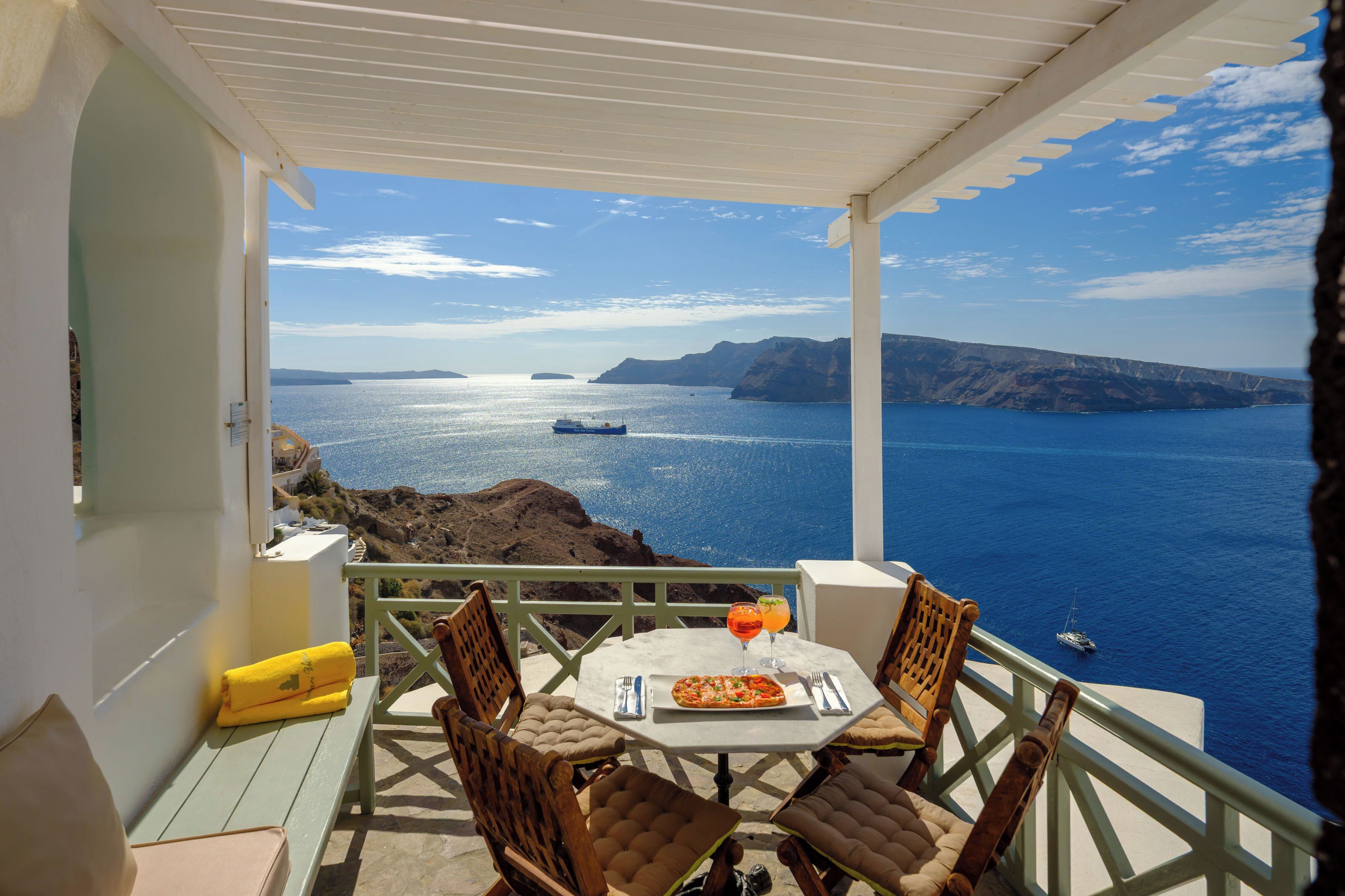 Summer Lovers Villa with Outdoor Whirlpool, Caldera View | Utsikt fra rommet