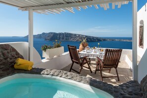 Honeymoon Suite, Jetted Tub (Sunset, Caldera View) | Terrace/patio - Fanari Villas Santorini (Santorini)