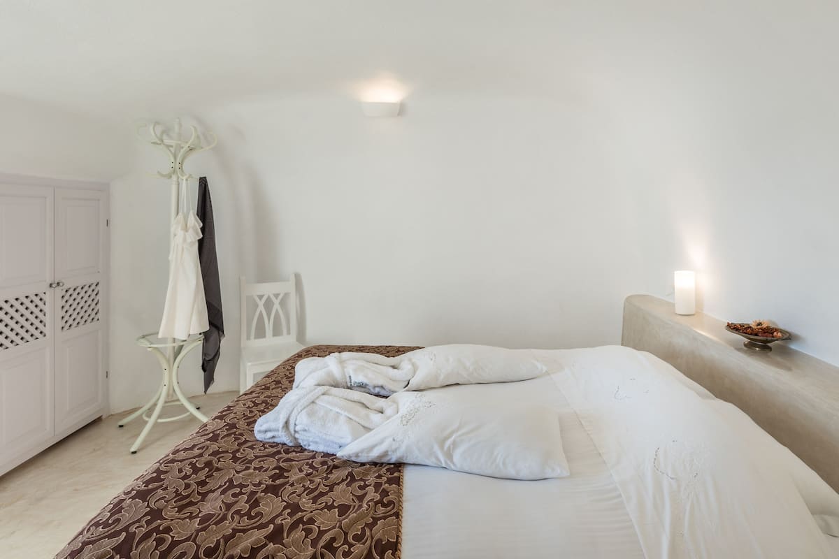 1 bedroom, premium bedding, in-room safe, soundproofing