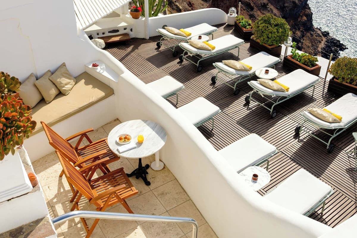 Suíte executiva, banheira de hidromassagem (Caldera View) | Roupas de cama premium, cofres nos quartos, quartos à prova de som