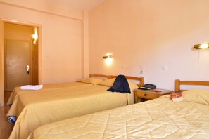 In-room safe, free cribs/infant beds, free WiFi, bed sheets