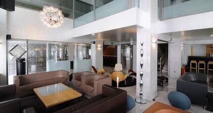 Maniatis Hotel
