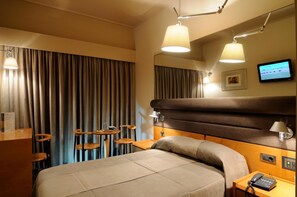 Room - Maniatis Hotel (Sparta)