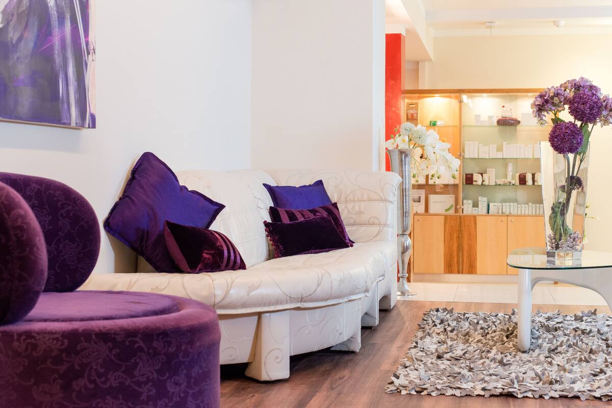 couples treatment room(s), body treatments, aromatherapy, body wraps