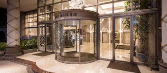 Lees Boutique Hotel