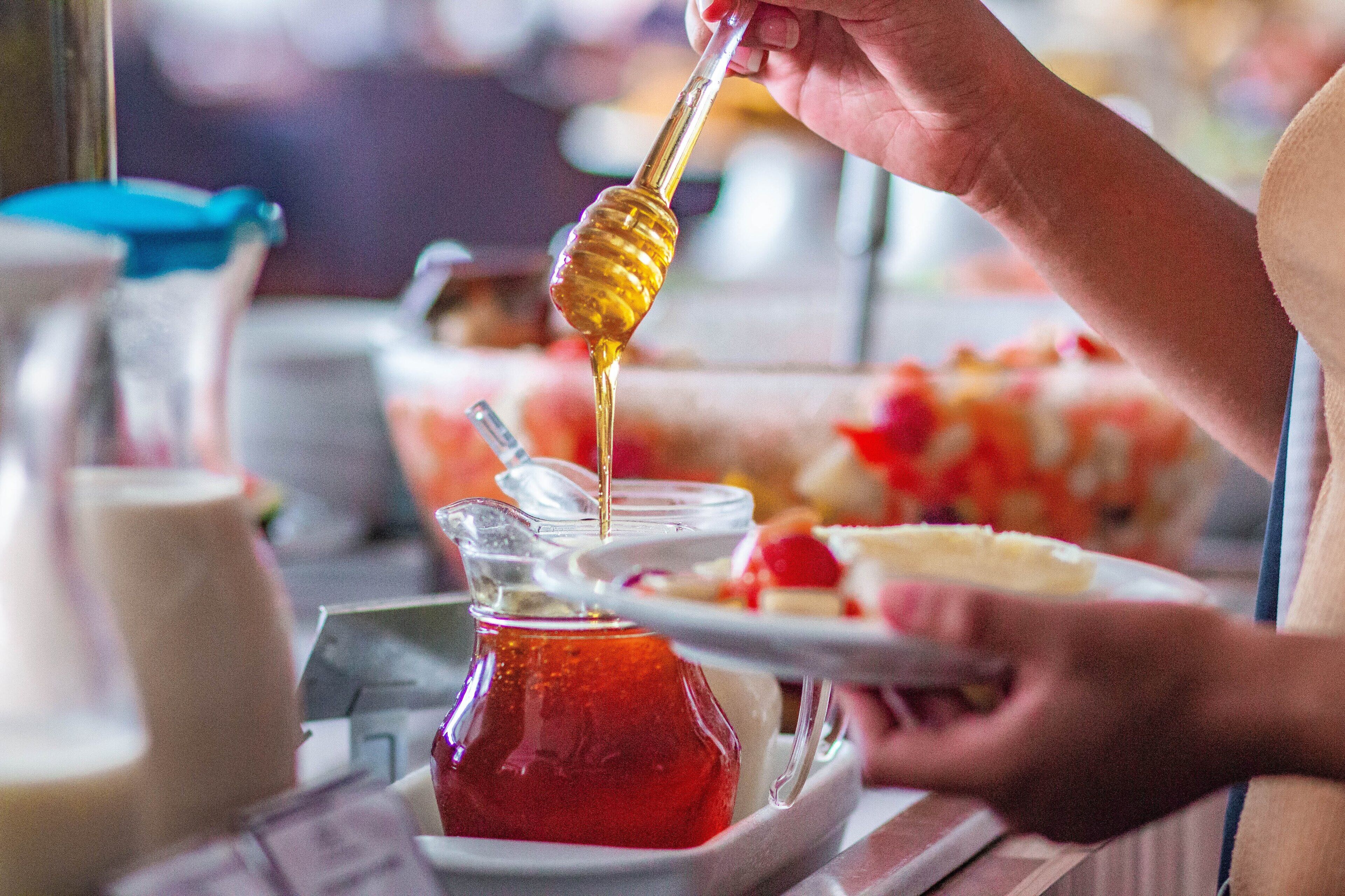 Petit déjeuner, déjeuner et dîner servis sur place