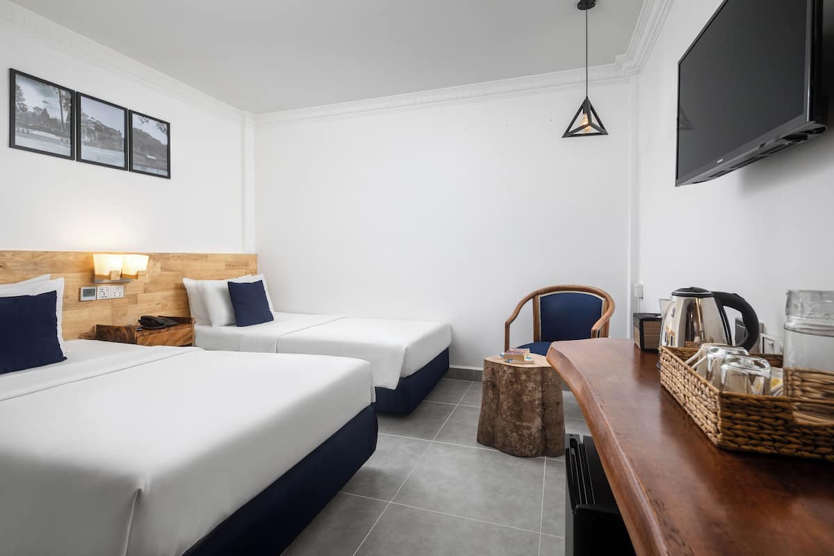 Standard Twin Room, 2 Single Beds, No Windows