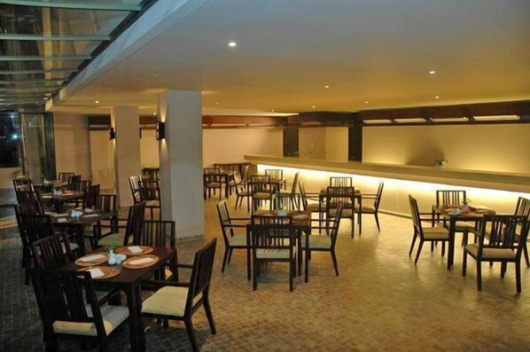 Restaurant - The Pade Hotel (Banda Aceh)