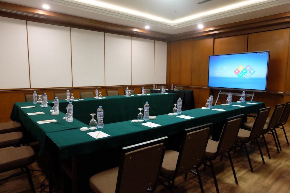 Hotel Grand Sahid Jaya by null