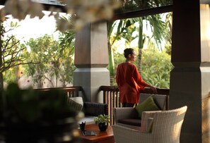 Breakfast, lunch, dinner and brunch served  - The Kayana Villa (Seminyak)