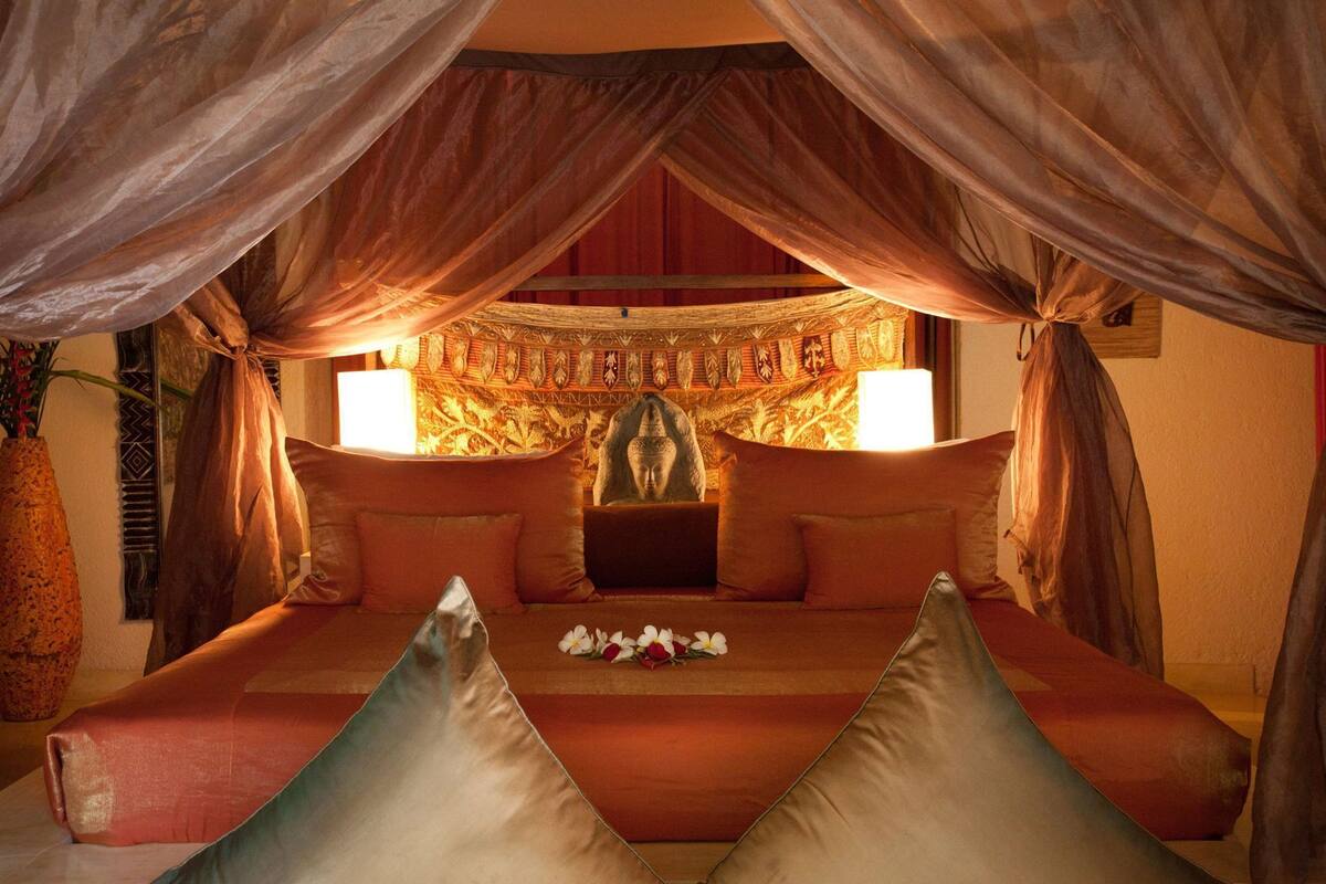 In-room safe, individually decorated, desk, free WiFi