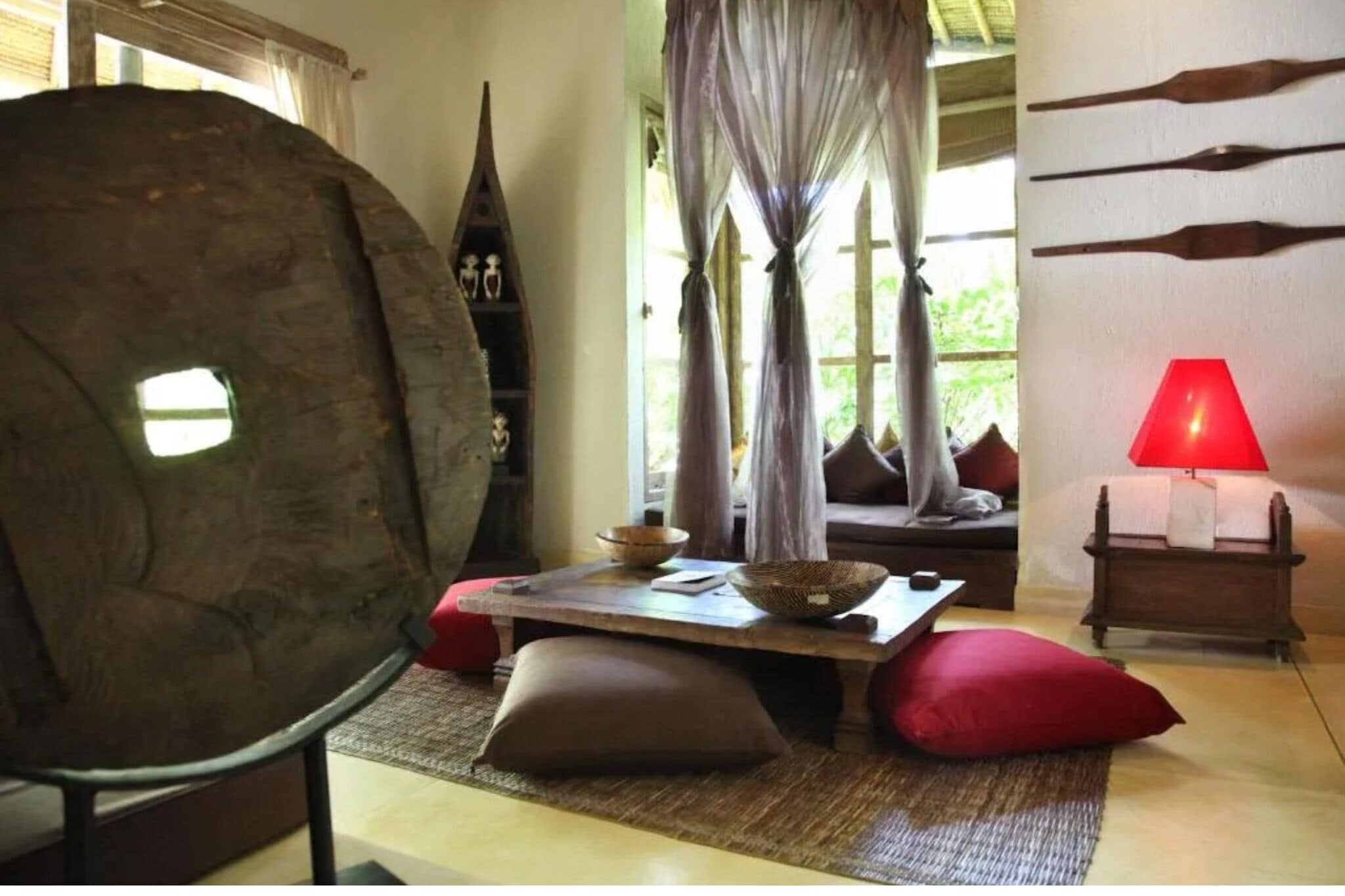 1 bedroom, in-room safe, individually decorated, desk