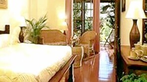 Unclassified image, 4 of 10, button - Bumas Hotel (Denpasar)