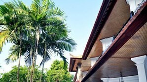 Unclassified image, 2 of 10, button - Bumas Hotel (Denpasar)