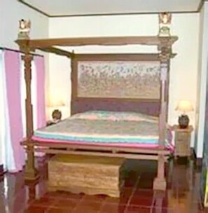 Individually furnished, rollaway beds - Bumas Hotel (Denpasar)