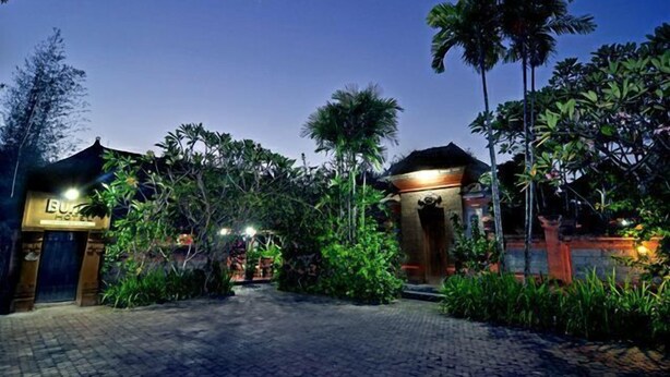 Unclassified image, 1 of 10, button - Bumas Hotel (Denpasar)