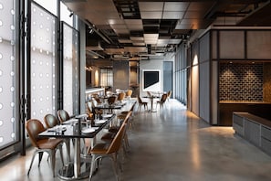 Breakfast, lunch and dinner served - RYSE, Autograph Collection Seoul by Marriott (Seoul)