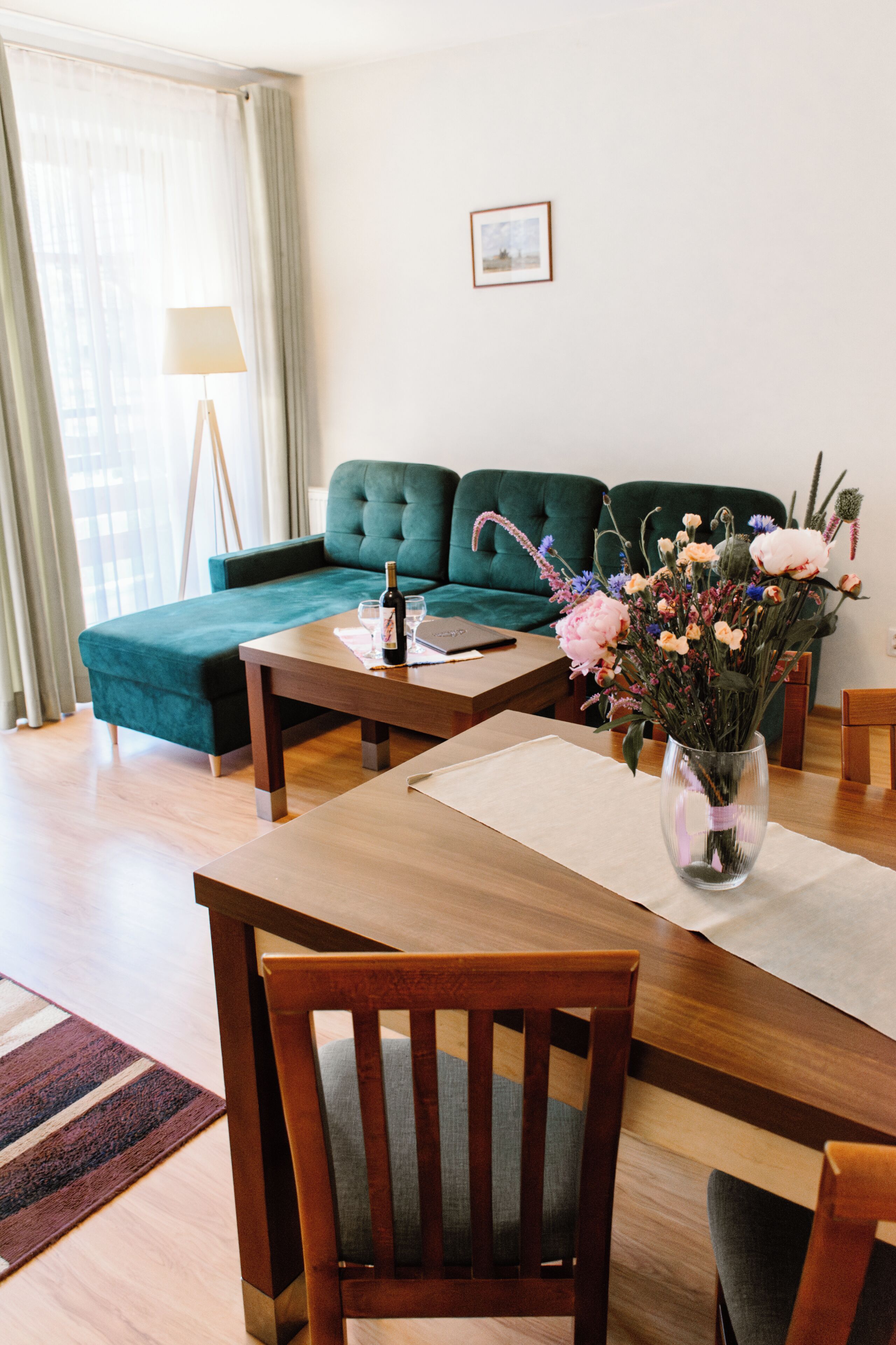 Leilighet, 2 soverom | 1 soverom, sengetøy av topp kvalitet, safe på rommet og skrivebord