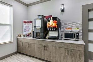 Petit déjeuner buffet compris tous les jours