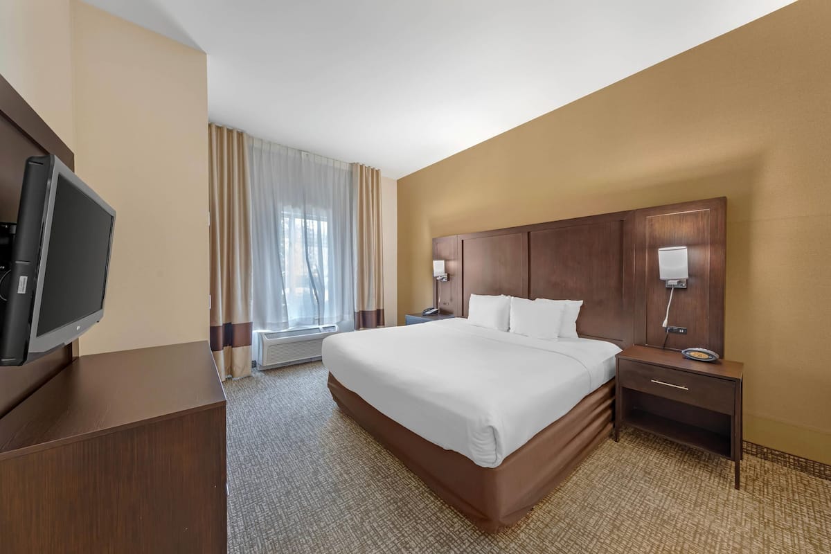 1 chambre, surmatelas, coffres-forts dans les chambres, bureau